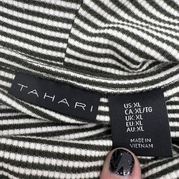 TAHARI Size XL Striped Turtleneck Green/Cream ribbed Knit Sweater Long Sleeves - Picture 2 of 3